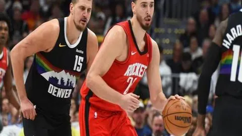 “2025年昆山迎来足协超级杯盛大开赛”